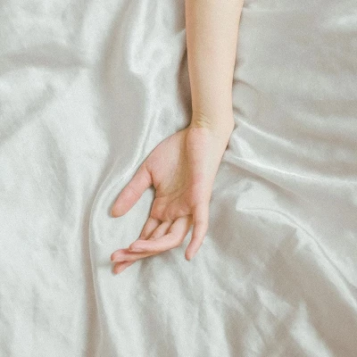 Silvon Premium Bed Sheet For Acne Prone Skin-Silver Infused Smart Fabric, White FULL 3 Silvon Premium Bed Sheet For Acne Prone Skin-Silver Infused Smart Fabric, White FULL - Image 3