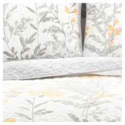 3pc Aprile Reversible Quilt Set - Lush Décor -Bedding Sale Store GUEST 6119741d ef6f 418c 8c32 bd68d2c6a085