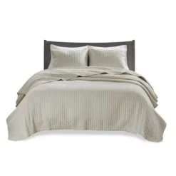 Madison Park Mitchell Reversible Coverlet Set 12 Madison Park Mitchell Reversible Coverlet Set -Bedding Sale Store GUEST 7f9840e0 5d81 4888 b485 6d512073cb01