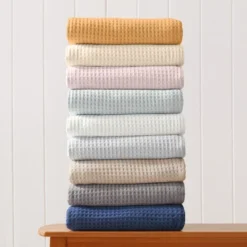Great Bay Home Cotton Super Soft All-Season Waffle Weave Knit Blanket -Bedding Sale Store GUEST 9508f803 c6b7 411e b7f8 a63ce805e103