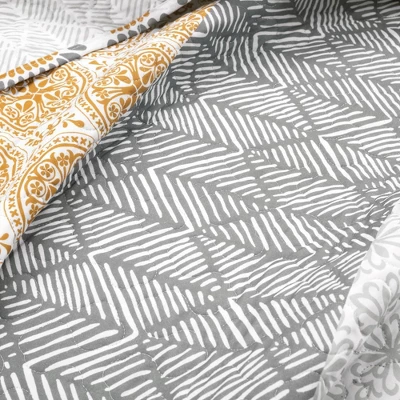 Lush Décor 3pc Bohemian Stripe Reversible Quilt & Sham Set 2 Lush Décor 3pc Bohemian Stripe Reversible Quilt & Sham Set - Image 2