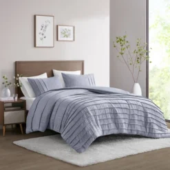 Beautyrest Maddox Striated Cationic Dyed Oversized Duvet Cover Set With Pleats