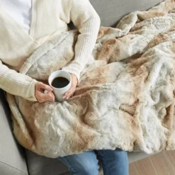Marselle Faux Fur Weighted Blanket - Beautyrest 11 Marselle Faux Fur Weighted Blanket - Beautyrest -Bedding Sale Store GUEST bde2991f 3512 494b a64a 9e3d46252395