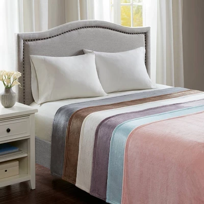 Intelligent Design Microlight Plush Blanket 4 Intelligent Design Microlight Plush Blanket - Image 4