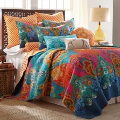 Mackenzie Quilt And Pillow Sham Set - Levtex Home -Bedding Sale Store GUEST ee306dd8 b415 49c4 8a13 0d6b4510a692